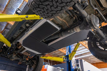 Load image into Gallery viewer, Rugged Ridge Jeep Wrangler JLU 4dr Alum. Skid Plate for Gas Tank/Exhaust - Tex. Blk