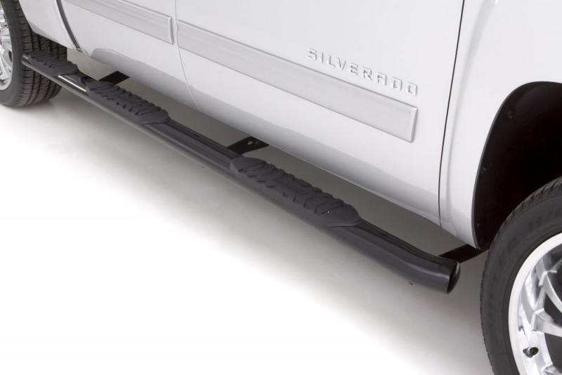 Lund Chevy Silverado 1500 Crew Cab (6.5ft. Bed) 5in. Oval WTW Steel Nerf Bars - Black
