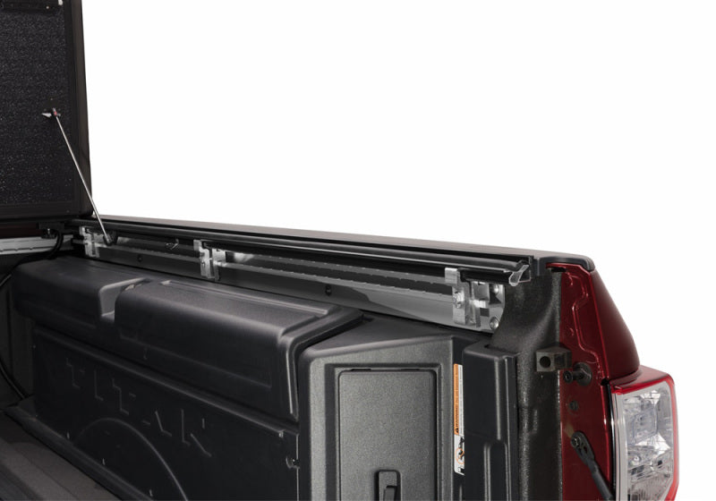 UnderCover Suzuki Equator (w/ Utili-Track System) 5ft Flex Bed Cover