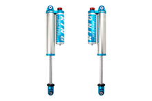 Load image into Gallery viewer, King Shocks Nissan Titan Rear 2.5 Dia Piggyback Reservoir Shock w/Adjuster (Pair)