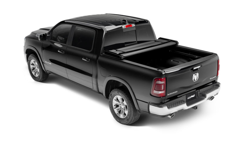 Lund Dodge Ram 1500 (6.5ft. BedExcl. Beds w/Rambox) Genesis Tri-Fold Tonneau Cover - Black
