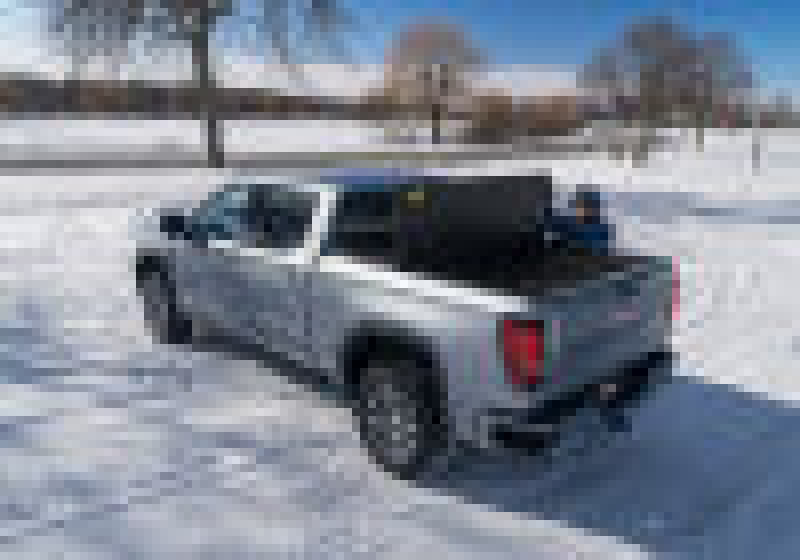 UnderCover Silverado / Sierra Limited/Legacy 5.5ft Triad Bed Cover