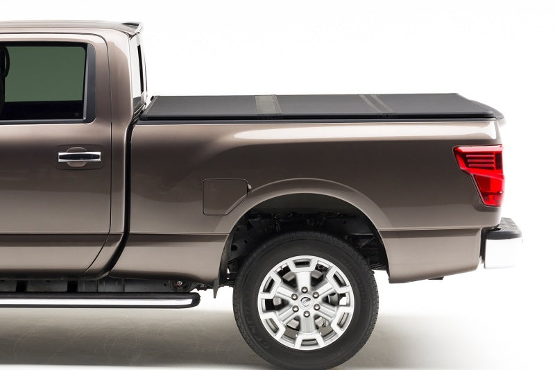 Extang Nissan Frontier(5ft Bed) (w/ or w/o Track Sys) (5ft) Solid Fold 2.0
