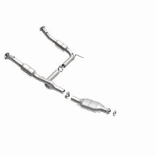 Load image into Gallery viewer, MagnaFlow Conv DF Explorer 02-04 4.6L OEM