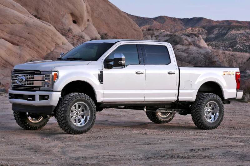 Fabtech 17+ Ford F250/F350 4WD Diesel 6in Rad Arm Sys w/Coils & Perf Shks
