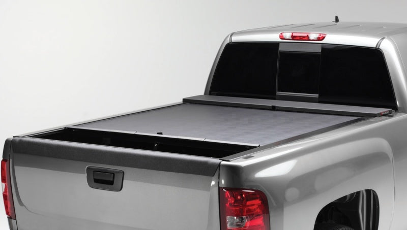 Roll-N-Lock Chevy Silverado / GMC Sierra 2500-3500 80-1/2in M-Series Retractable Tonneau Cover