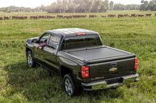 Load image into Gallery viewer, Roll-N-Lock Chevy Colorado/Canyon XSB 59-2/16in M-Series Retractable Tonneau Cover