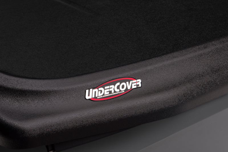 UnderCover Ram 1500 (w/o Rambox) 5.7ft SE Bed Cover - Black Textured