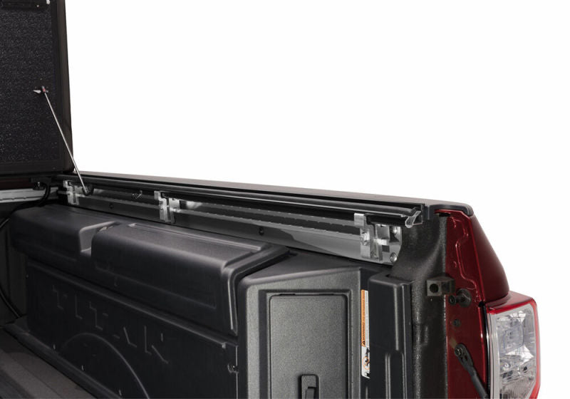 UnderCover Suzuki Equator (w/ Utili-Track System) 5ft Flex Bed Cover