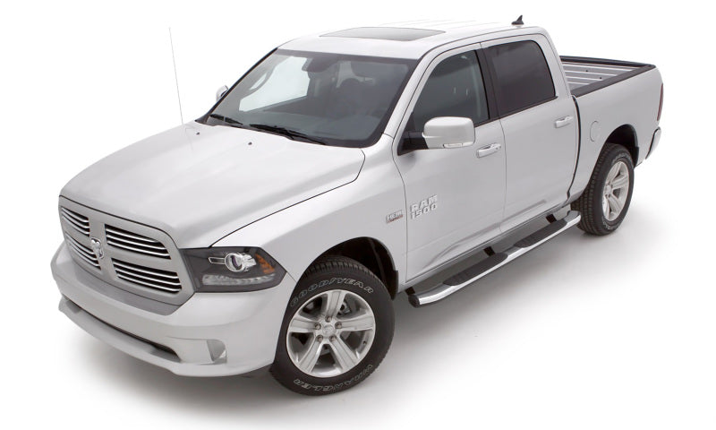 Lund Dodge Ram 1500 Crew Cab (Built Before 7/1/15) 5in. Oval Bent Nerf Bars - Chrome