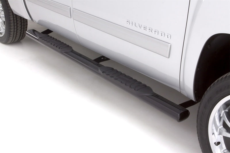 Lund Chevy Silverado 1500 Crew Cab 5in. Oval Straight SS Nerf Bars - Polished