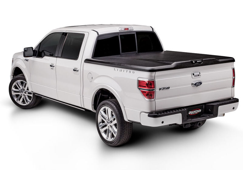 UnderCover Chevy Silverado 1500 (Legacy) 6.5 ft  Elite Bed Cover - Black Textured