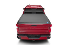 Load image into Gallery viewer, Lund Chevy Colorado (5ft. Bed) Genesis Elite Roll Up Tonneau Cover - Black
