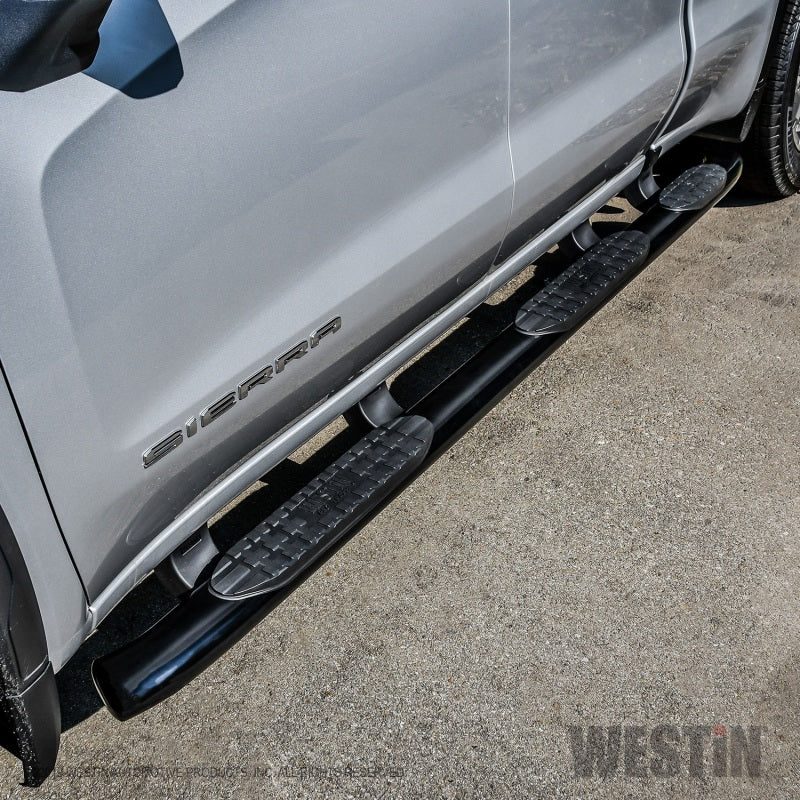 Westin Chevrolet Silverado Double Cab w/ 6.5in Bed PRO TRAXX 5 W2W Oval Nerf Step Bars - Black