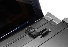 Load image into Gallery viewer, UnderCover Ford F-150 5.5ft Triad Bed Cover
