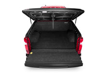 Load image into Gallery viewer, UnderCover Chevy Silverado 1500 5.8ft SE Bed Cover - Black Textured