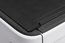 Load image into Gallery viewer, Rugged Ridge Armis Retractable Locking Bed Cover w/o Trail Rails Jeep Gladiator JT