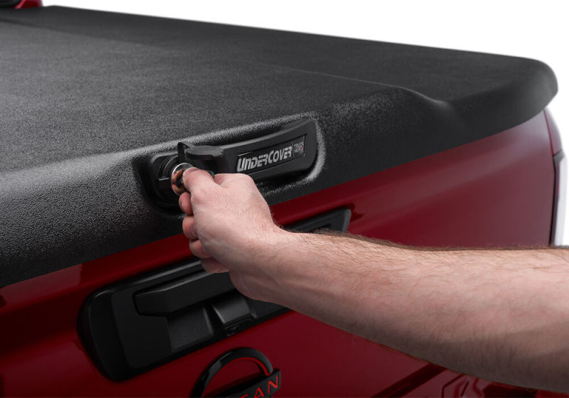 UnderCover Nissan Frontier 5ft Elite Bed Cover - Black Textured