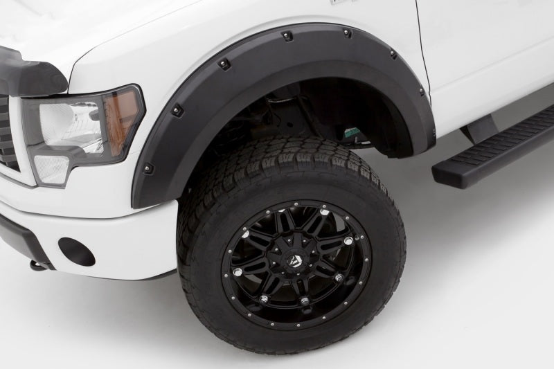 Lund Ford F-150 (Excl Raptor) RX-Rivet Style Smooth Elite Series Fender Flares - Black (4 Pc.)