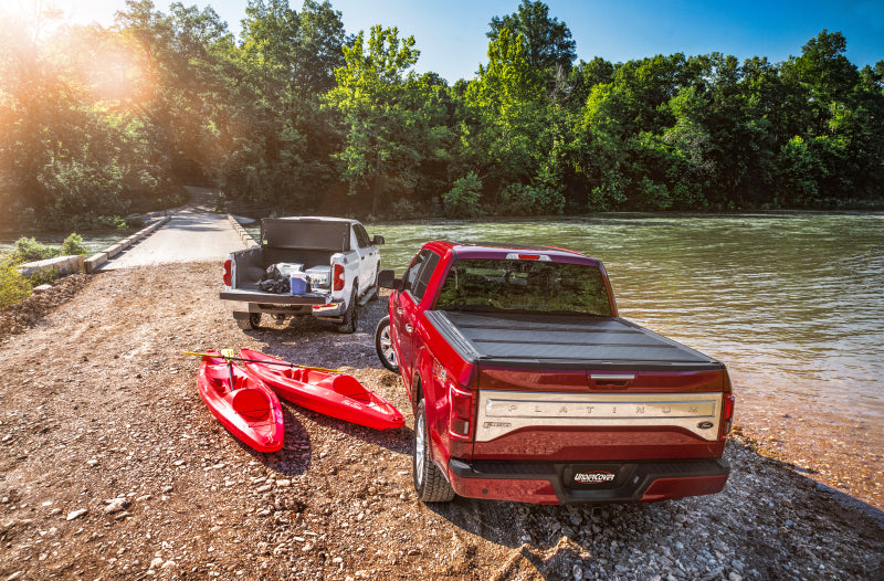 UnderCover Chevy Silverado 1500 (Legacy) / Silverado 2500/3500 HD 8ft Flex Bed Cover