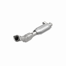 Load image into Gallery viewer, MagnaFlow Conv DF 97-98 Ford Trucks 4.6L