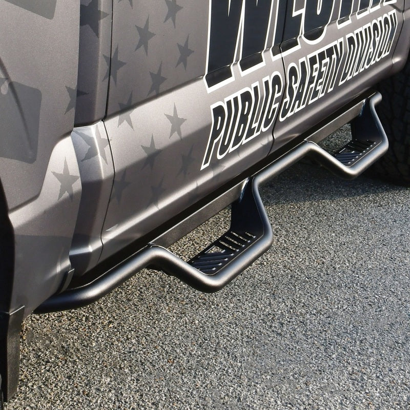 Westin 15+ Ford F-150 SuperCrew / 17-22 F-250/350 Crew Cab Outlaw Nerf Step Bars