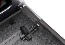 Load image into Gallery viewer, UnderCover Toyota HiLux 5ft Flex Bed Cover