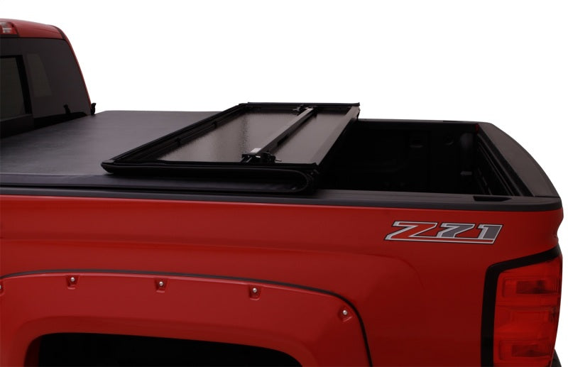 Lund Ford F-150 Styleside (5.5ft. Bed) Hard Fold Tonneau Cover - Black