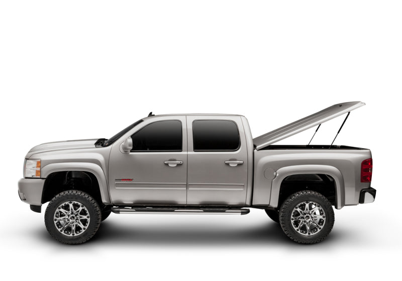 UnderCover Chevy Colorado/GMC Canyon 5ft Lux Bed Cover - Cyber Grey Effect