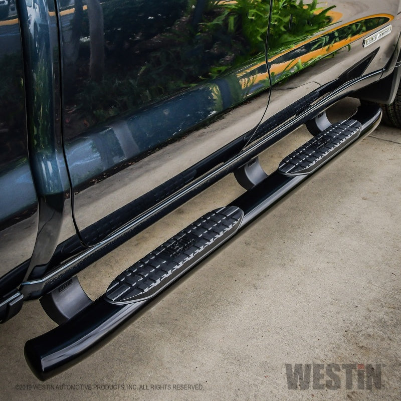 Westin 19+ Chevrolet Silverado/GMC Sierra 1500 Double Cab PRO TRAXX 5 Oval Nerf Step Bars - Black