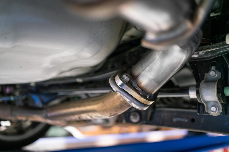MBRP Subaru WRX 2.0L/STI 2.5L 2.5in Dual Split Rear Exit w/ 3.5in CF Tips - T304