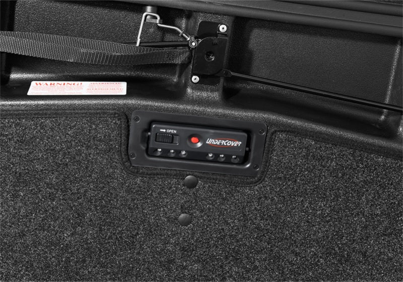 UnderCover Ford Ranger 5ft Elite LX Bed Cover - Ingot Silver