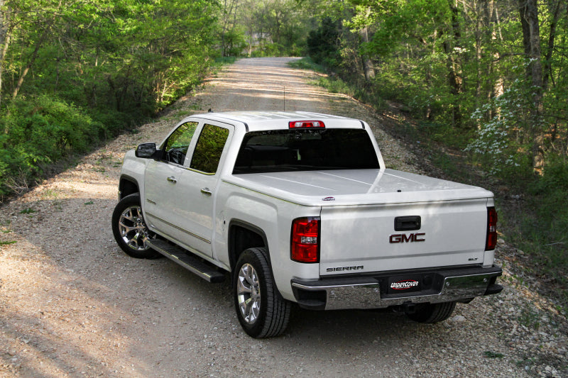 UnderCover GMC Sierra 1500 (Limited) 6.5ft Lux Bed Cover - Deep Ocean Blue