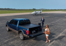 Load image into Gallery viewer, Retrax 99+ Super Duty F-250-350 Short Bed RetraxPRO MX
