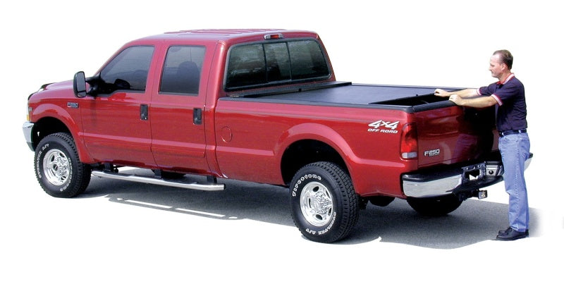 Roll-N-Lock Ford Ranger 72.7in M-Series Retractable Tonneau Cover