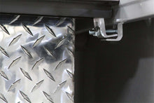 Load image into Gallery viewer, Access Toolbox 88-00 Chevy/GMC Full Size 6ft 6in Bed Roll-Up Cover