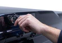 Load image into Gallery viewer, UnderCover Ford F-150 Ext/Crew Cab 6.5ft Elite LX Bed Cover - Star White Tricoat
