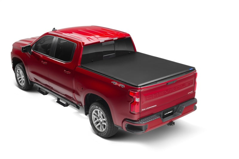 Lund Chevy Colorado (5ft. Bed) Genesis Tri-Fold Tonneau Cover - Black