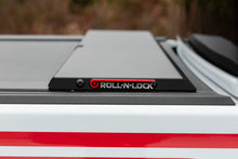 Load image into Gallery viewer, Roll-N-Lock Jeep Gladiator 5ft bed (w/ Trail Rail System) M-Series Retractable Tonneau Cover