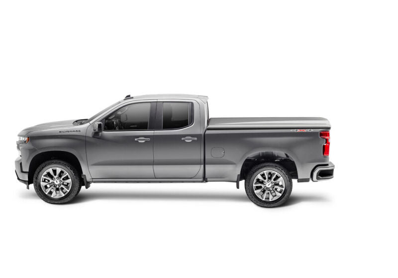 UnderCover GMC Sierra 1500 6.5ft (w/o MultiPro TG) Elite LX Bed Cover - Satin Steel Metallic