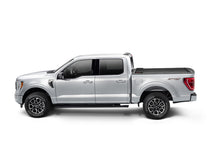 Load image into Gallery viewer, Roll-N-Lock Ford F-150 67.1in M-Series Retractable Tonneau Cover