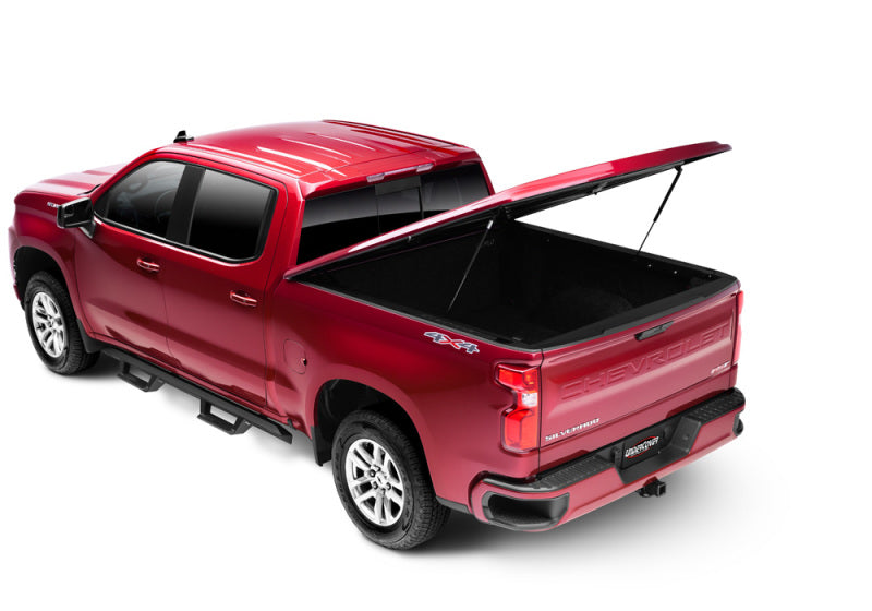 UnderCover Chevy Silverado 1500 6.5ft Lux Bed Cover - Deep Ocean Blue