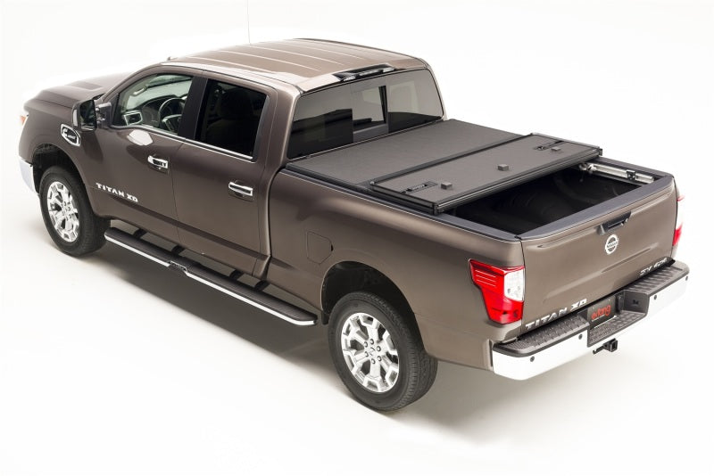 Extang Nissan Frontier(5ft Bed) (w/ or w/o Track Sys) (5ft) Solid Fold 2.0