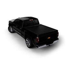 Load image into Gallery viewer, Roll-N-Lock Chevy Colorado/Canyon XSB 59-2/16in M-Series Retractable Tonneau Cover