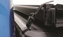 Load image into Gallery viewer, Lund Toyota Tacoma (5ft. Bed) Hard Fold Tonneau Cover - Black