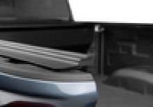 Load image into Gallery viewer, Retrax 2020+ Chevrolet / GMC HD 6ft 9in Bed 2500/3500 RetraxONE MX