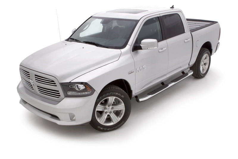 Lund Dodge Ram 1500 Crew Cab (Built Before 7/1/15) 5in. Oval Bent Nerf Bars - Chrome