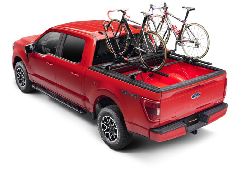Roll-N-Lock Toyota Tacoma Access/DC (w/o OE Tracks - 73.7in Bed) A-Series XT Retractable Cover