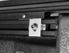 Load image into Gallery viewer, Roll-N-Lock Jeep Gladiator 5ft bed (w/ Trail Rail System) M-Series Retractable Tonneau Cover