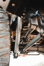 Load image into Gallery viewer, Belltech Gladiator JT Rubicon 4in. Lift Lift Kit w/Trail Performance Shocks/Rear Anti-Sway Bar